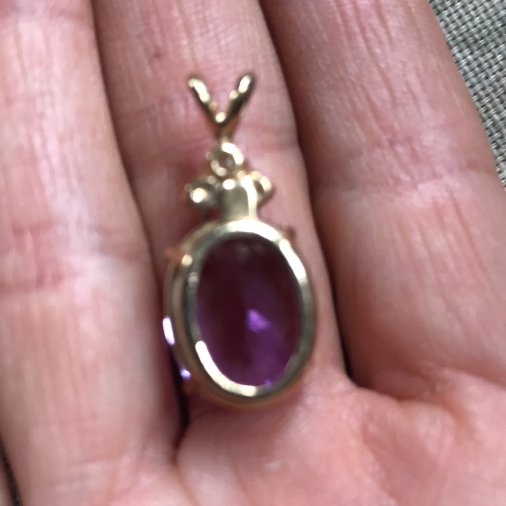 amethyst - Picture 2 of 3
